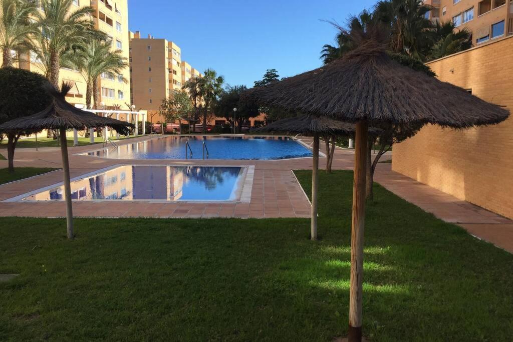 Beautiful Apartment With Swimming Pool And Beach Alicante Exterior photo